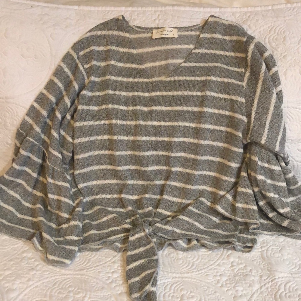 Anthropologie Lavender Field‎ bell sleeve top
